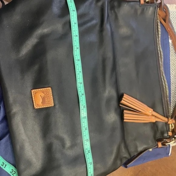 Dooney & Bourke XL Black Satchel EUC - Picture 6 of 9